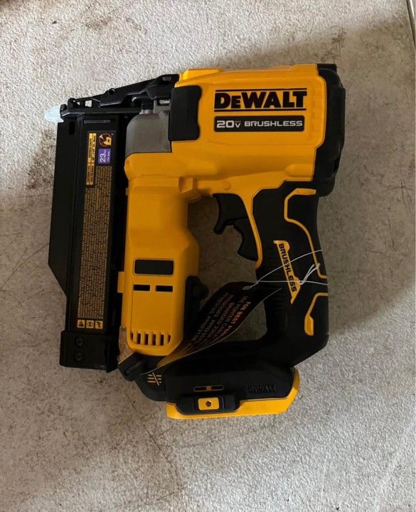 20V Max 23-Gauge Pin Nailer (Tool Only)
