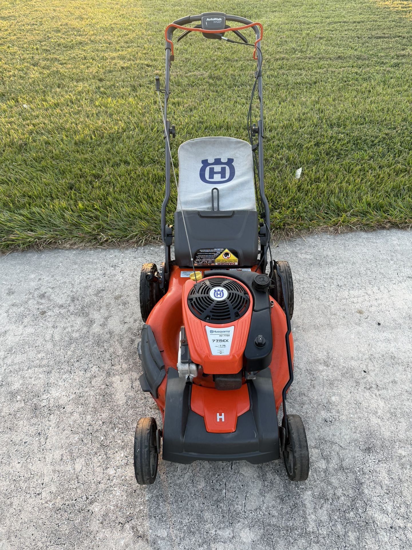 22" Husqvarna 7.75 HP Self Propelled Lawn Mower