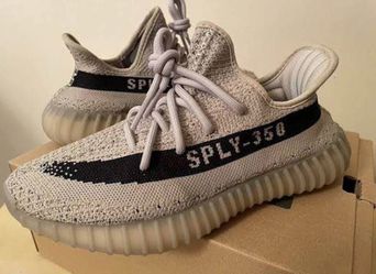 Yezzy Size 8