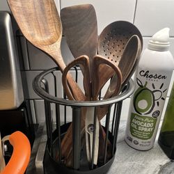 Utensil Holder