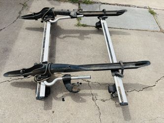 Thule Roof Rack and Bicycle Mount Carrier