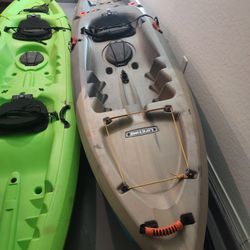 11ft Fishing Kayak Lifetime Stealth
