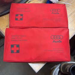 Audi B5 Middle Seat Emergency Kit 