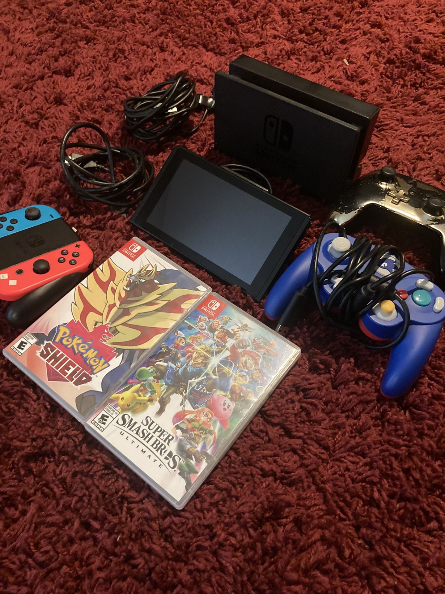 INSANE BUNDLE !! ONLY $$$360$$ NINTENDO SWITCH 3 CONTROLLER 2 GAMES POKEMON & SUPER SMASH BROTHERS CONTACT ME NOW !!!!  