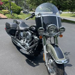 2021 Harley Davidson FLHC 107 CI