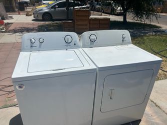 Amana washer and electric dryer set . Both in good working condition 50$ delivery 30 day warranty