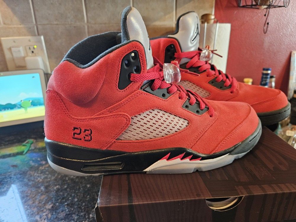 Jordan 5s Size 11