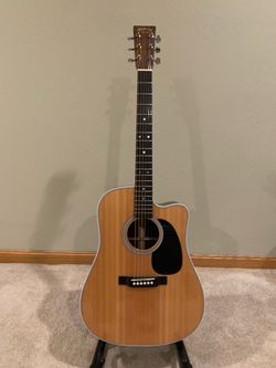 Martin D28 Cut Away Accustic Electric Guitar