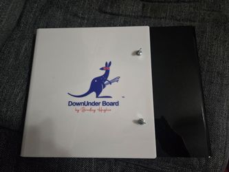 Downunder board golf trainer
