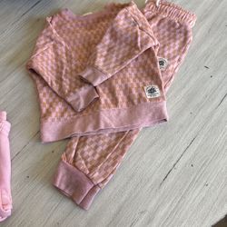 3T Used Sweat Sets