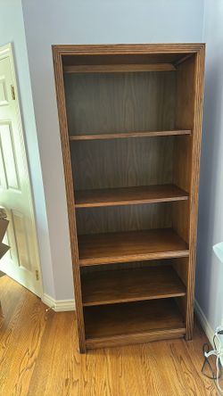 6’ Oak Book Shelf