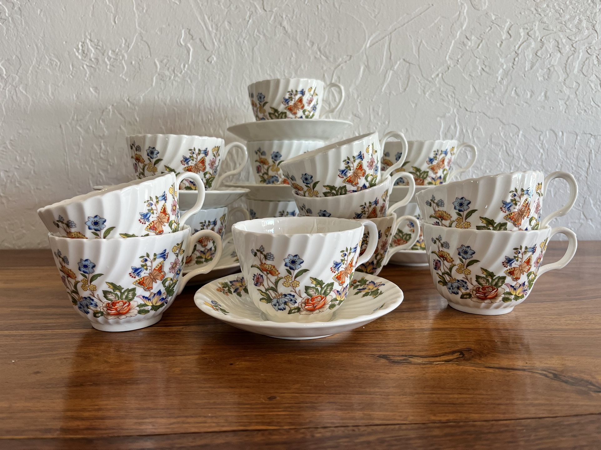 Aynsley Bone China Cottage Aynsley Cottage Garden Tea Set Aynsley