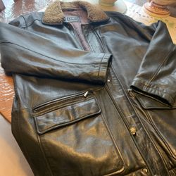 Men’s Leather Jacket  Wery Good Condition  Xl Size 