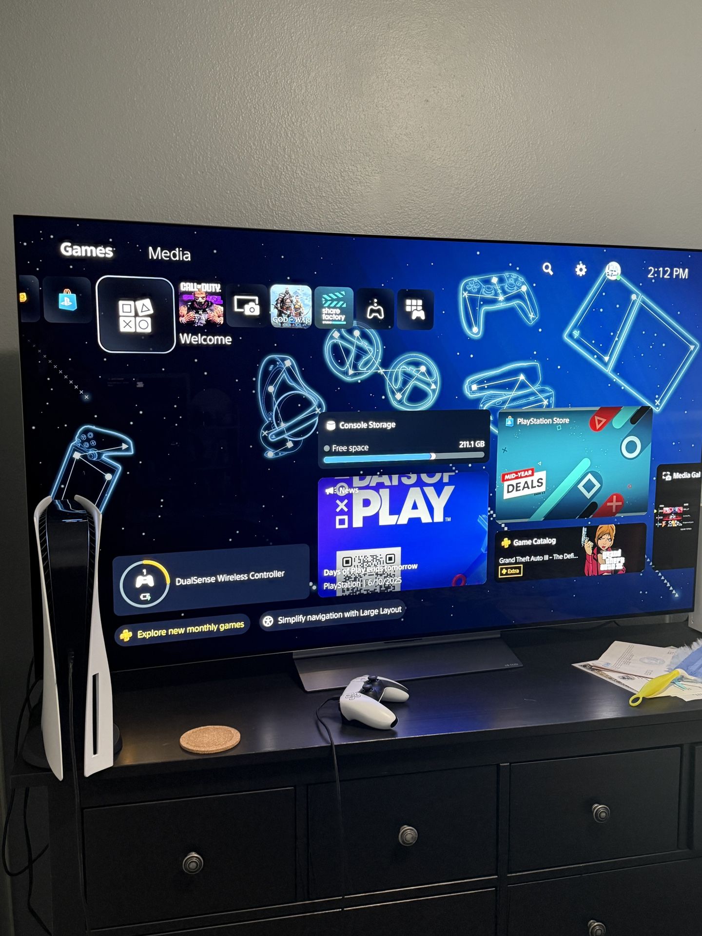PlayStation 5 Disc And Accessories