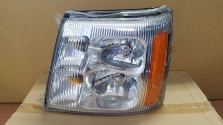 Cadillac Escalade Headlight