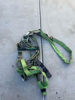 Miller body Harness with Lanyard