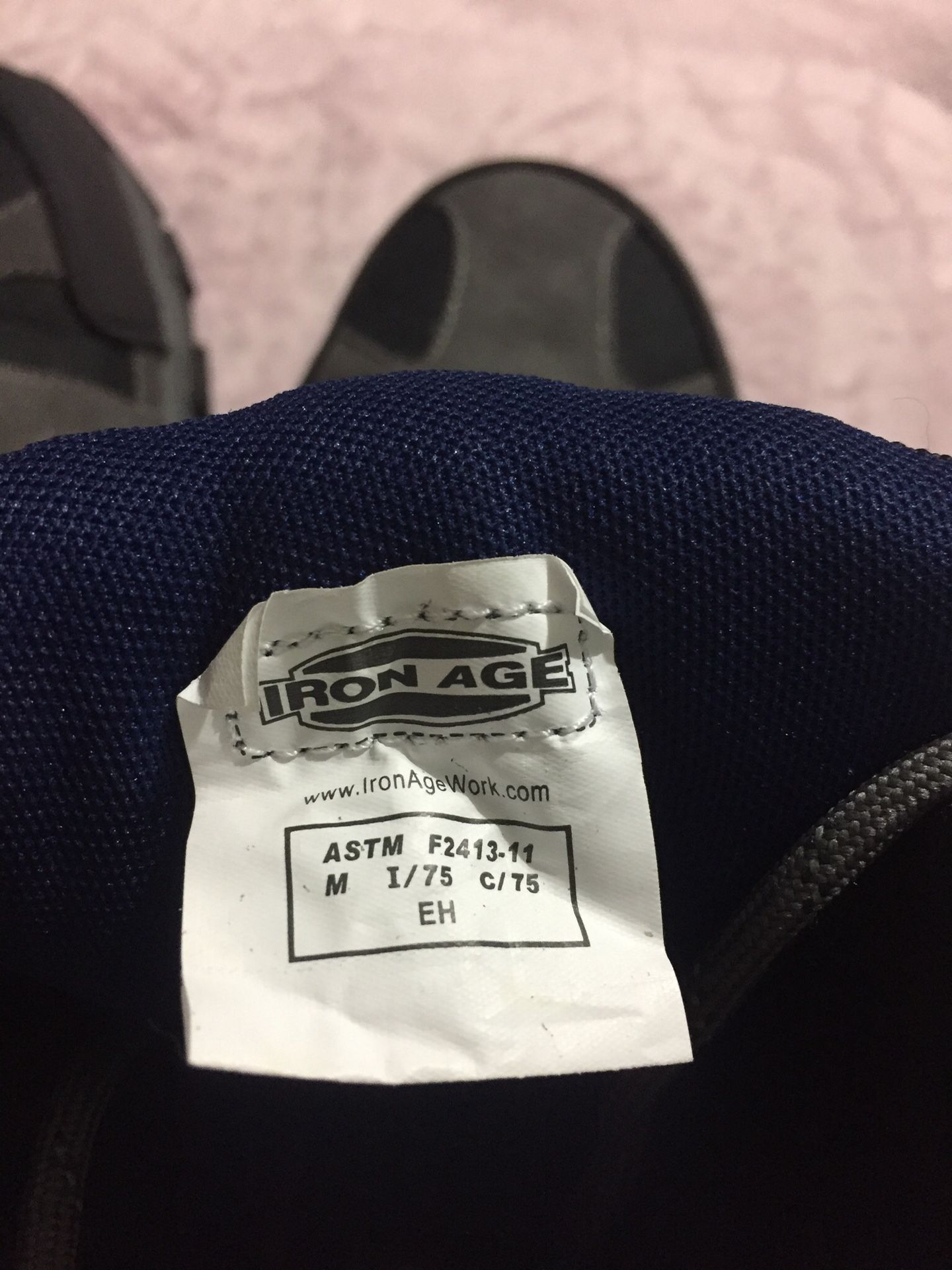 Steel toe shoes