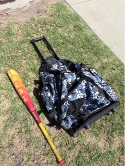 Hype Fire USSSA bat and Bat Bag