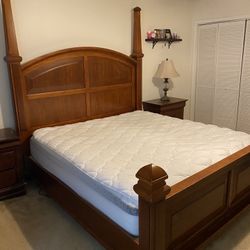 American Standard Wood King Bedroom Set - 6 Piece Set 