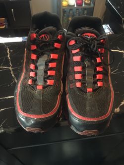 Nike Air Max sz 10.5