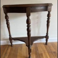Antique Vintage Walnut Rounded Accent Side Table
