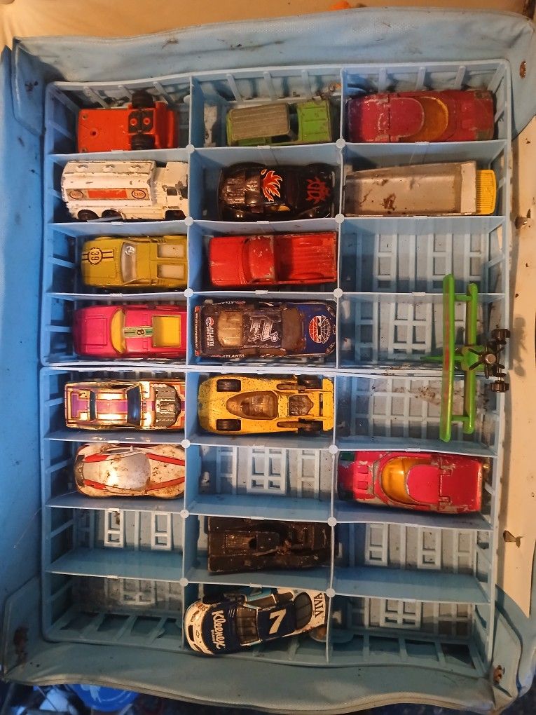 Old Antique Collectible Car Set