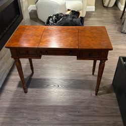 Desk with Mirror