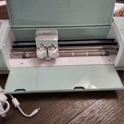 Cricut Explorer Air 2
