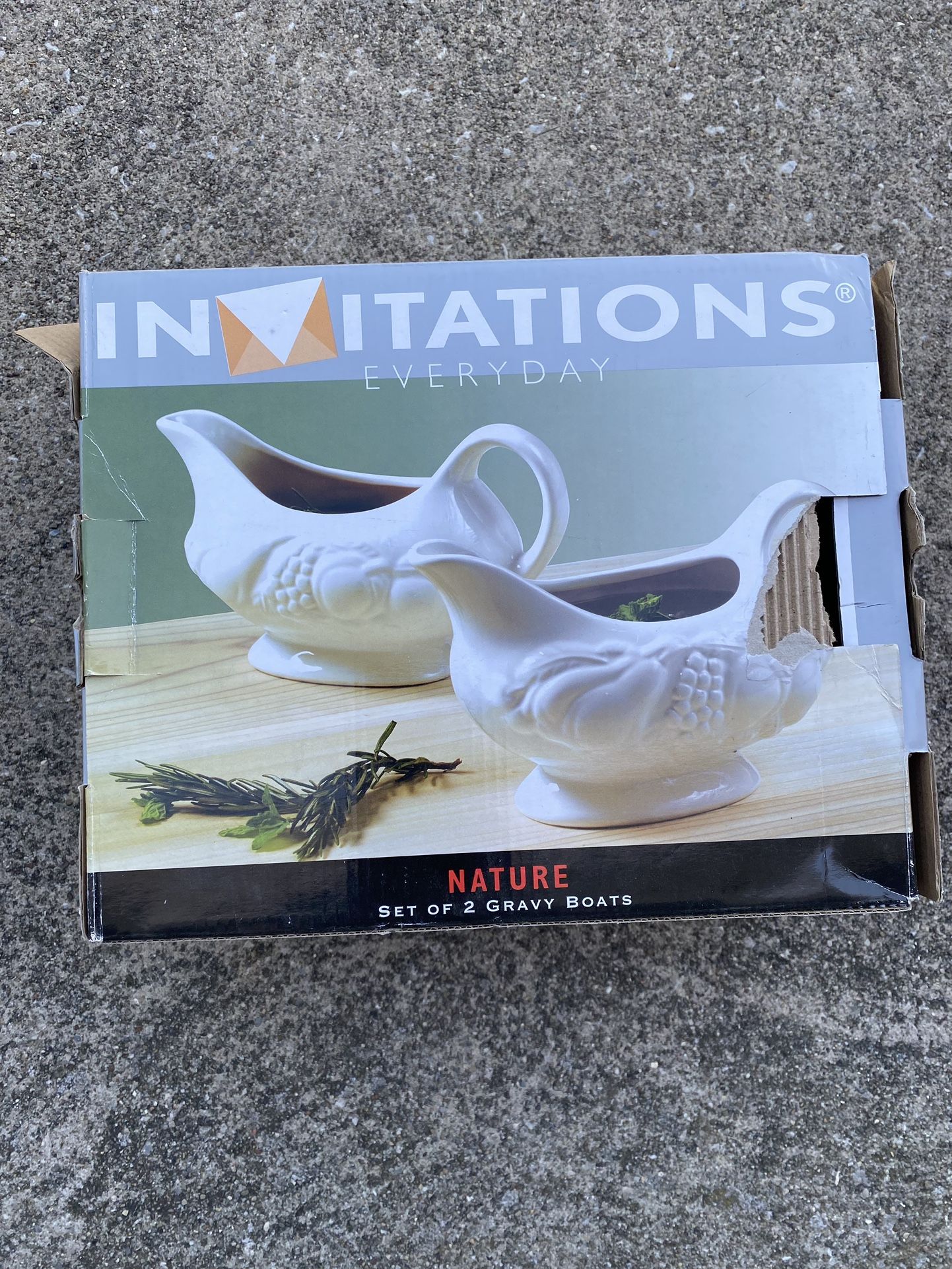 2 Porcelain Gravy Boats Matching Set With Box