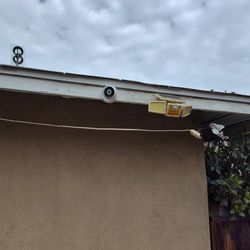 Security Cameras ⭐⭐⭐⭐⭐