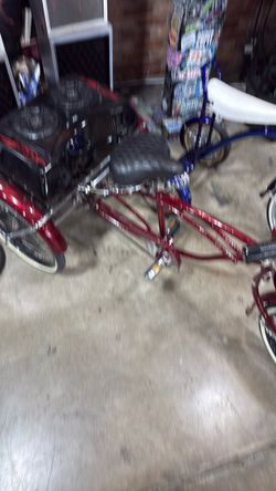Lowrider bike with sound system