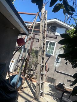 24 foot expandable aluminum ladder