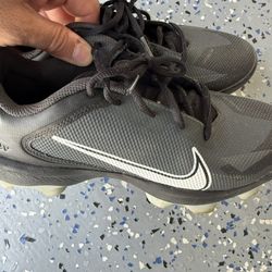 Nike Baseball Cleats - 6Y