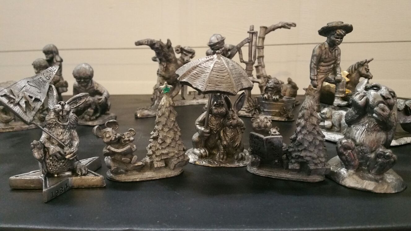 Michael Ricker Pewters Mini Statues