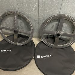 CADEX Aero 4 Spoke 1K Tubeless Disc-Brake 700c NEW MSRP $4400