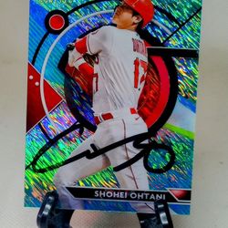 2023 Topps Finest Shohei Ohtani Aqua Shimmer/175 - Hand Signed 