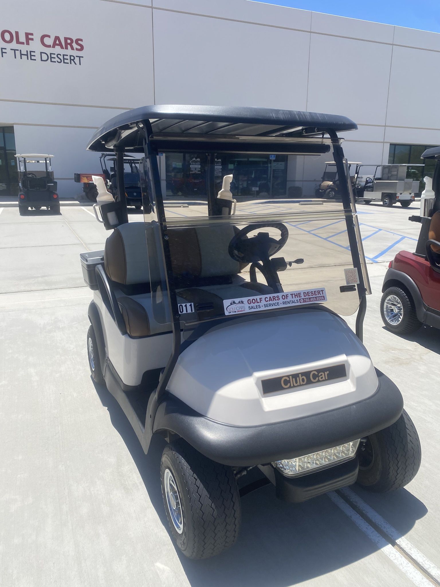 Club Car - White