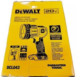 NEW IN BOX! DEWALT 20V MAX LED Work Bright Light 1500 LUMENS Tool Belt Loop Pivoting Head (DCL043) Yellow Black Lowe's Walmart Tractor Supply 