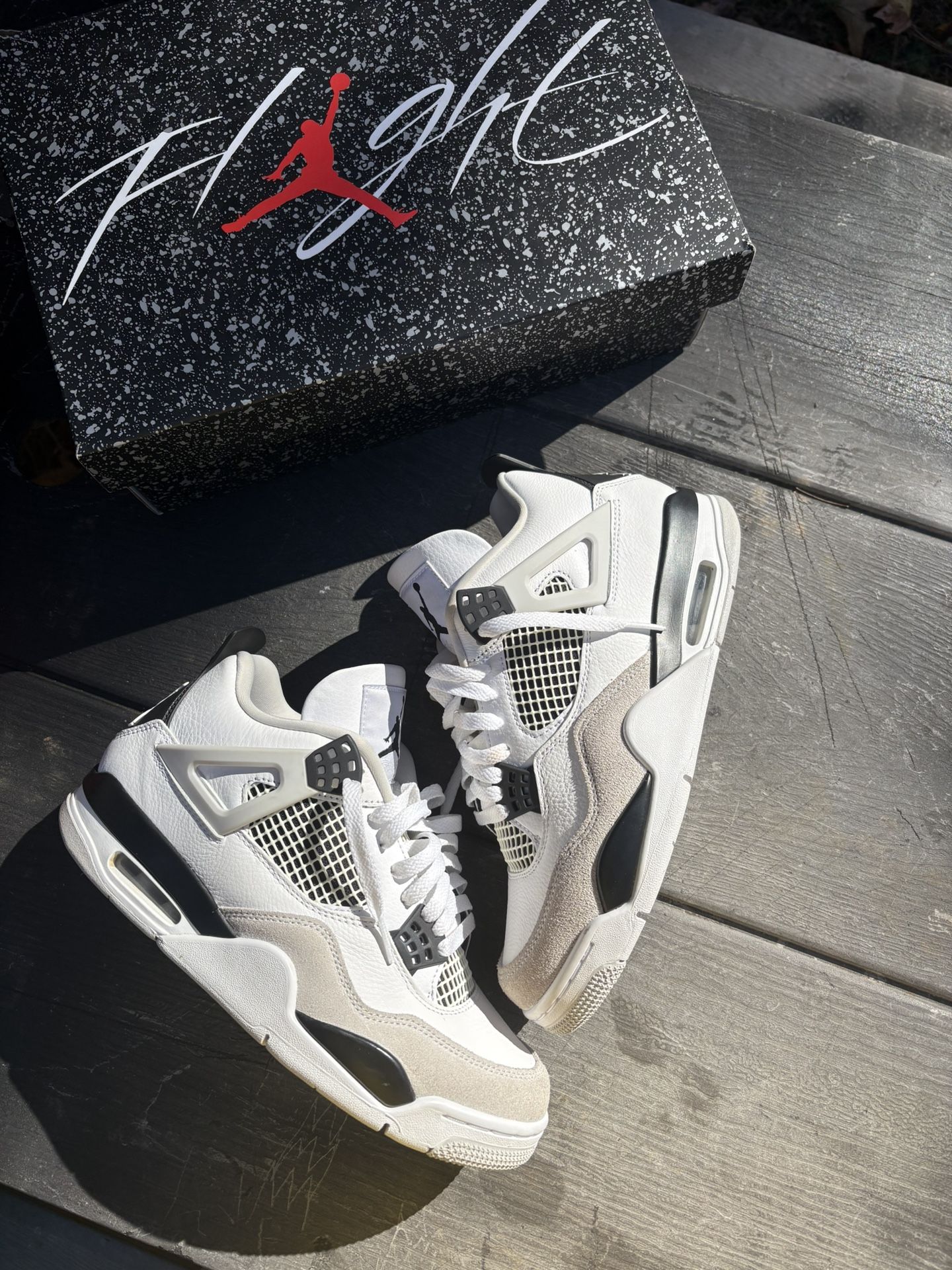 Jordan 4 Retro “ Military Black”