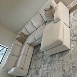 Colby Sectional from City Furniture