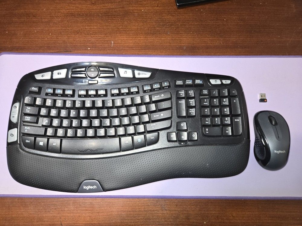 Logitech K350 Keyboard - Wireless Connectivity - RF - Black - USB Interface
