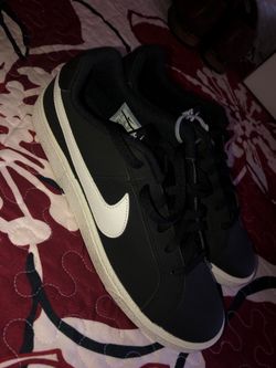 Nike men’s size 11