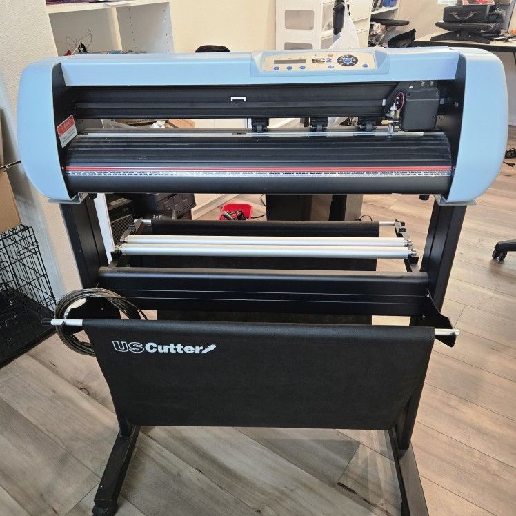 US Cutter 28- SLC2 VINYL CUTTER for Sale in Highland, CA - OfferUp