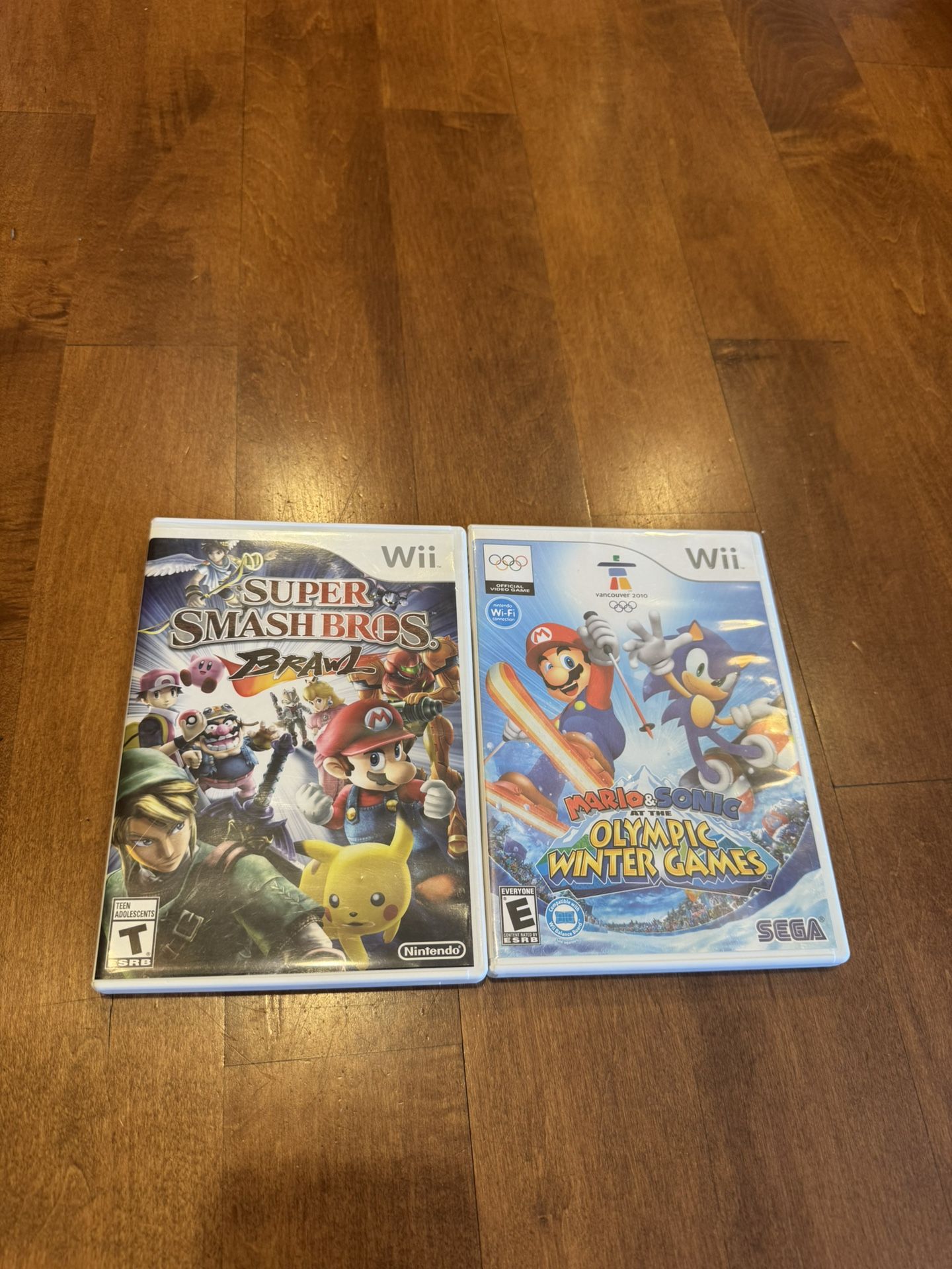 Nintendo Wii super smash Bros and Mario and sonic Olympic Winter games bundle shipping available