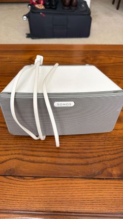 SONOS PLAY 3 speakers