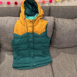 Women's Patagonia Vest - Small