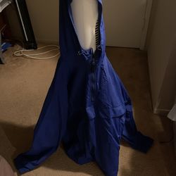 brand new blue color large size uniQlo brand.asking$50