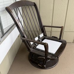 Dutailier Glider Chair