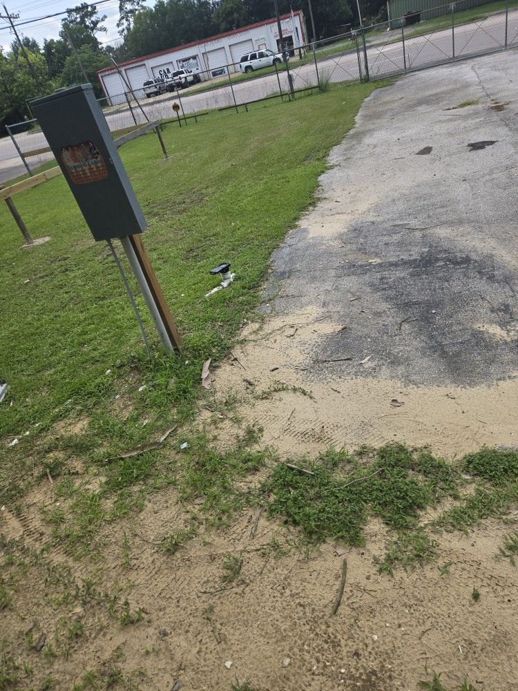 Morning Anyone That Has A Food Trailer With Health Department Permits Already Looking To Park In Vidor We Might Have A Few Spots. We Can Help You