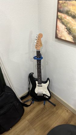 Rock Band 3 Fender Squier Stratocaster MIDI Pro Guitar